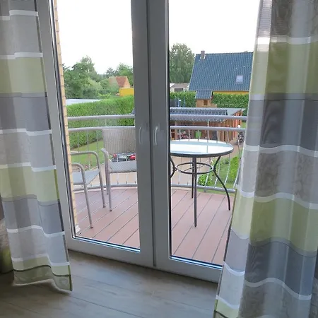 Haus Hanni アパート